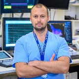 Д-р Момчил Маринов