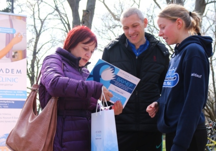 8 март - 5 км рън, награди